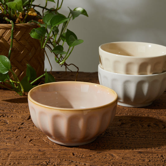 Cloudware 26 oz Porcelain Soup Bowls Set of 3, 6 Inch Cereal Bowls for Oatmeal, Fruit, Snacks & Desserts, Assorted Colors (Light Beige, Light Grey, Almond Glaze)