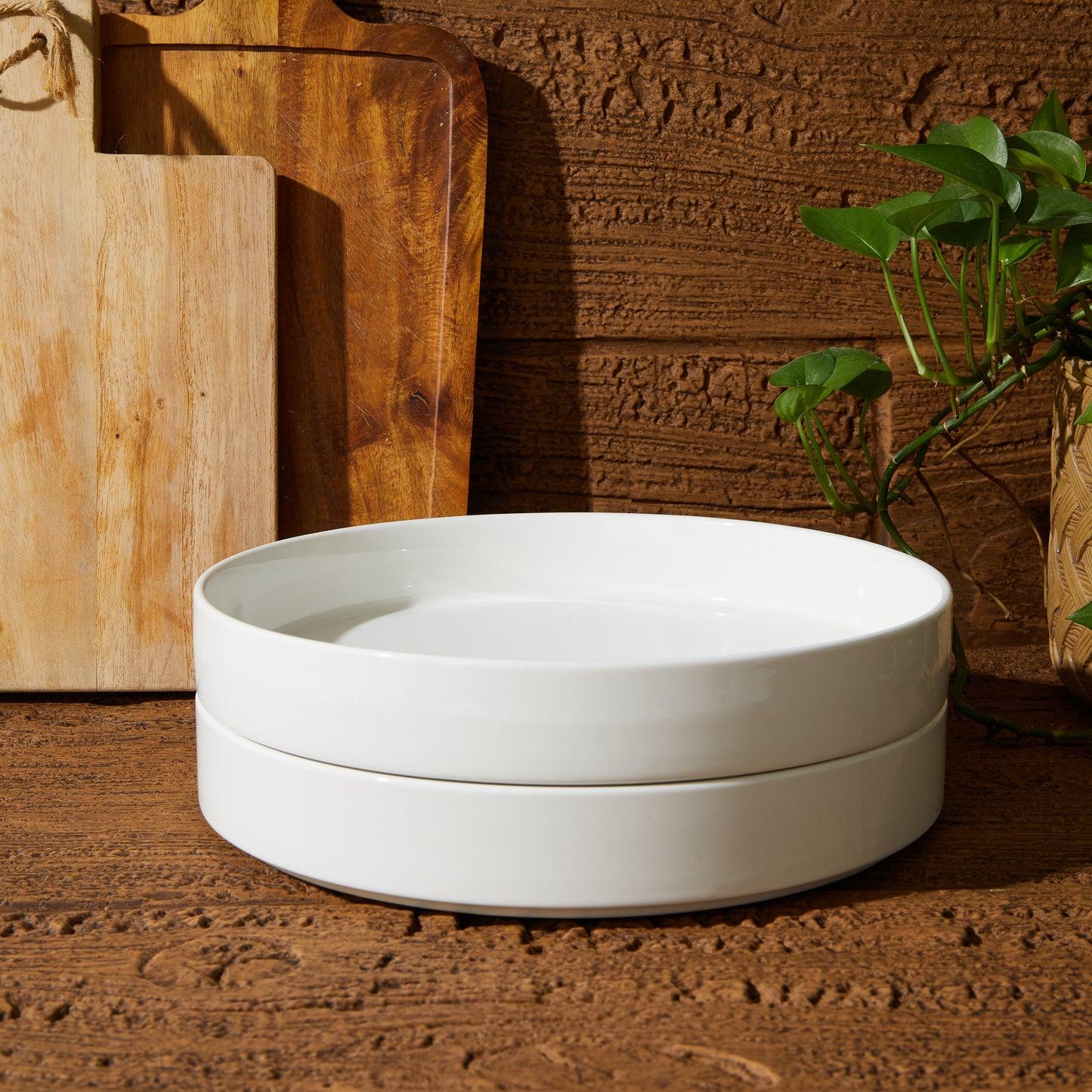 Cloudware Large White Plates – 42oz Porcelain Salad Serving Plates Set of 2, Stackable Dinnerware for Pasta, Salad, and More, Microwave & Dishwasher Safe